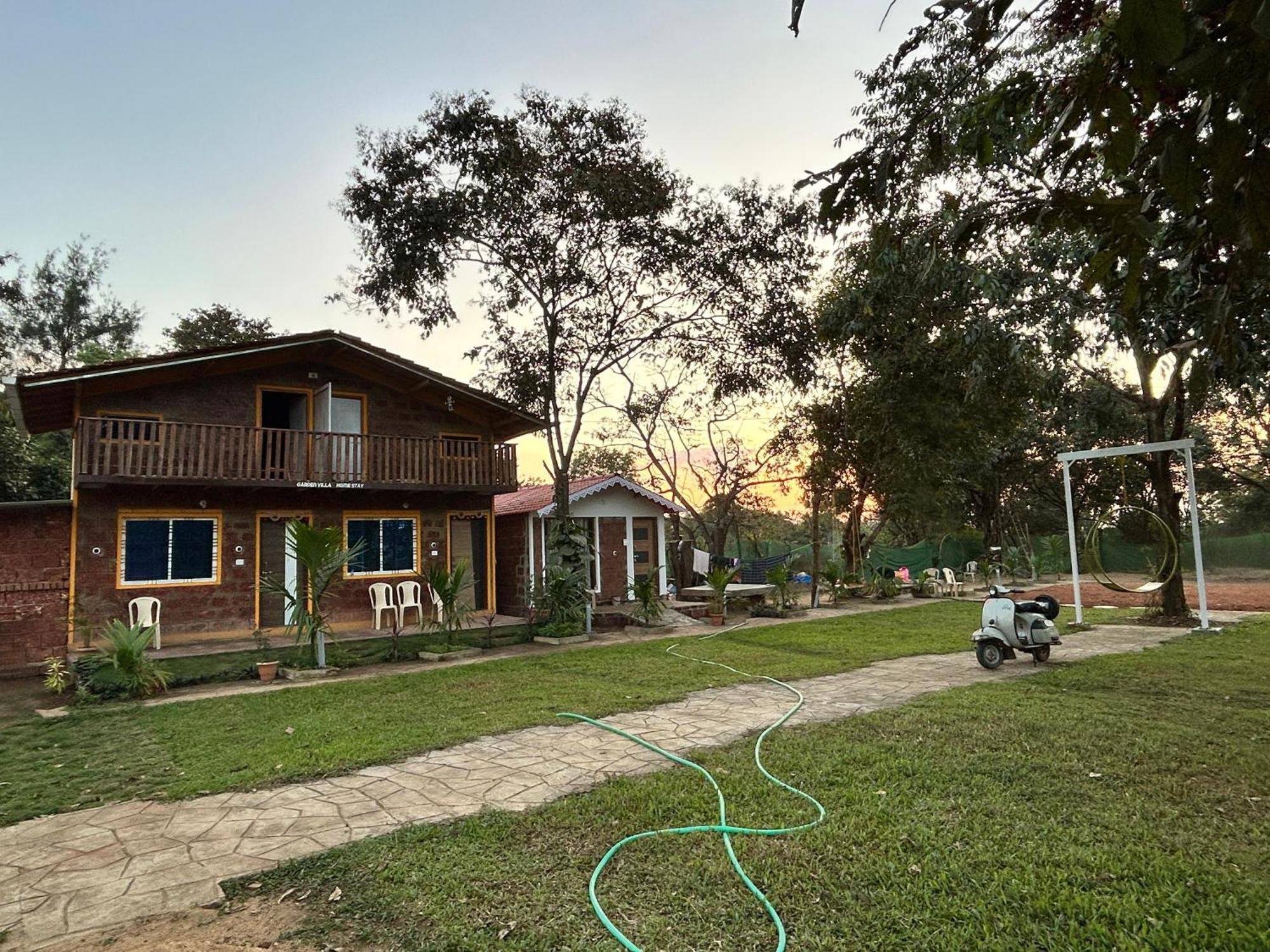 Homestay Garden ! Dandeli Ramnagar ! Eco Friendly *